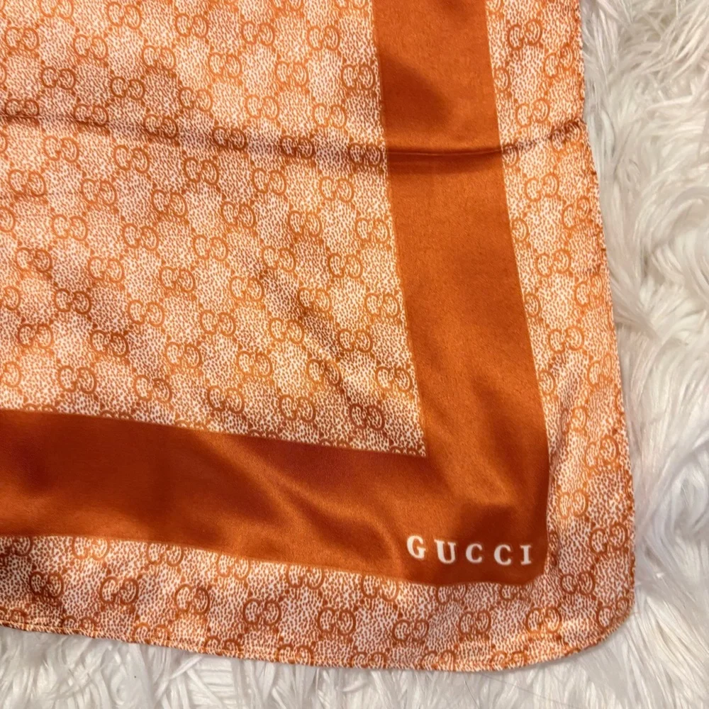 Gucci twill silky brown scarf 35x35 ‼️LAST ONE LEFT